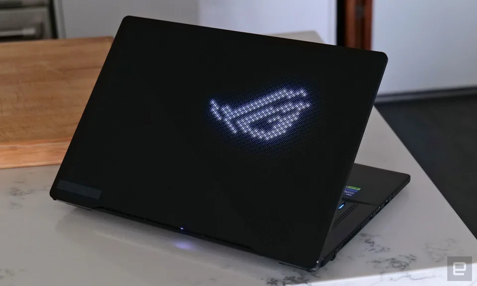 The biggest design change for the ASUS ROG Zephyrus M16 this year is the addition of the company's AniMe Matrix LED lighting to the lid. 