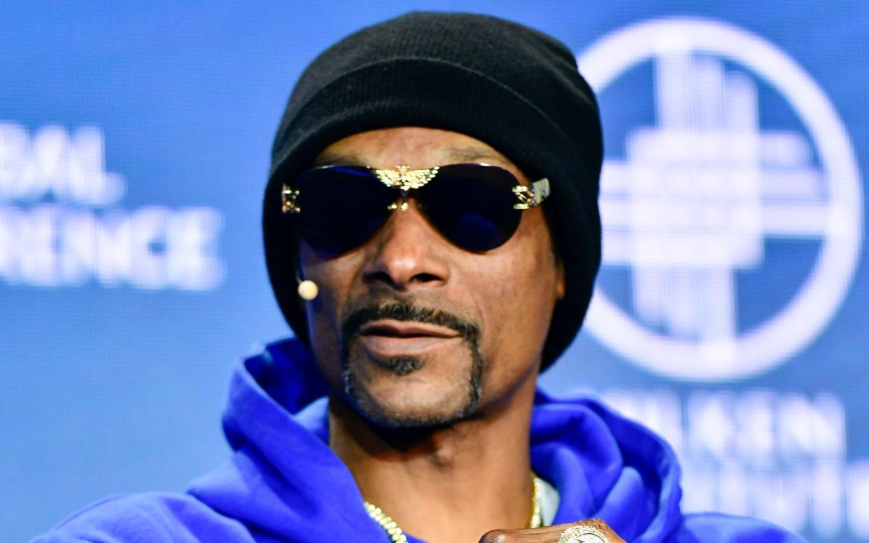 Rapper Snoop Dogg kritisierte die Arbeitsbedingungen von Drehbuchautoren in Hollywood. (Bild: 2023 Getty Images/Jerod Harris)