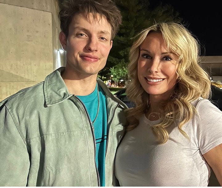 Matt Rife (right) with his fan and friend Christina Reeder.