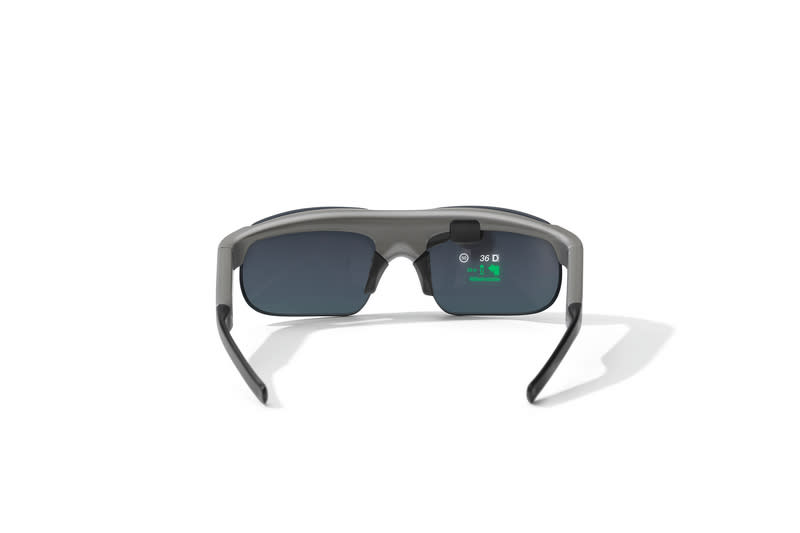 ConnectedRide智能眼鏡能在鏡片上顯示速度、檔位、導航等資訊