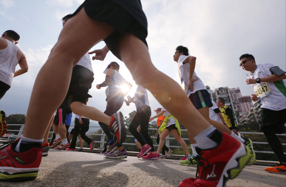 After 26 years, the marathon will be held again on the airport runway. It will be held on November 17. The quota is about 12,000. The open registration lottery will be held on September 23-27.