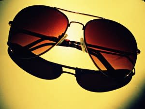 how to choose the right sunglasses