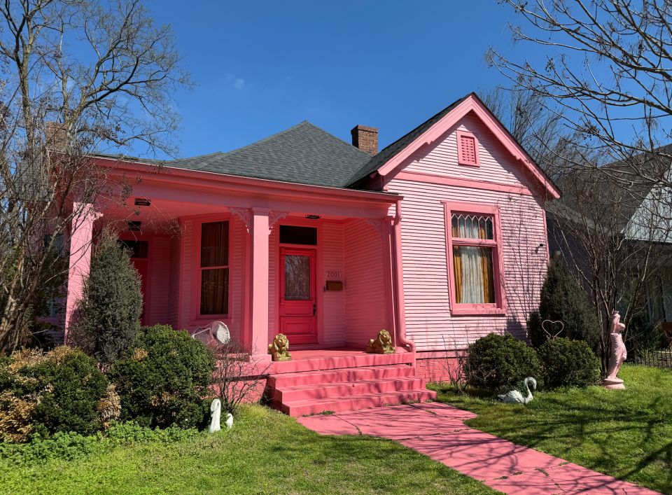 Nashville's House of Adora, "Pink House"