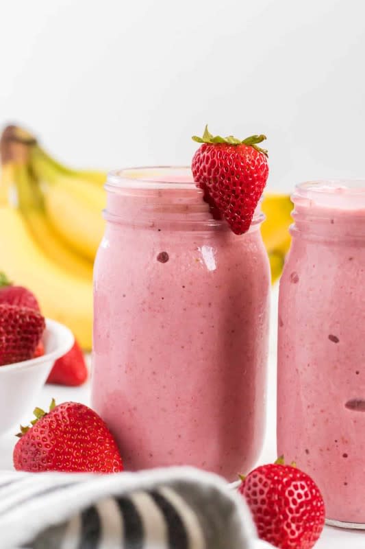 <p>This strawberry banana smoothie recipe is made with just three ingredients. You can’t go wrong with this simple and delicious smoothie!</p><p><strong>Get the recipe: <a href="https://buildyourbite.com/healthy-strawberry-banana-smoothie/" rel="nofollow noopener" target="_blank" data-ylk="slk:Healthy Strawberry Banana Smoothie;elm:context_link;itc:0;sec:content-canvas" class="link ">Healthy Strawberry Banana Smoothie</a></strong></p>