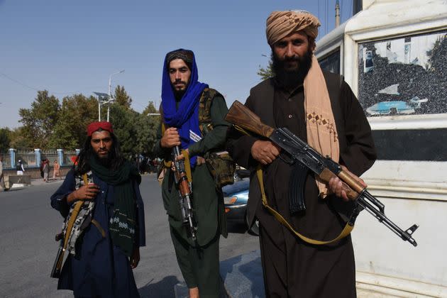 <strong>Taliban members are seen in Mazar-i-Sharif, capital of northern Balkh province, Afghanistan.</strong> (Photo: Xinhua News Agency via Getty Images)