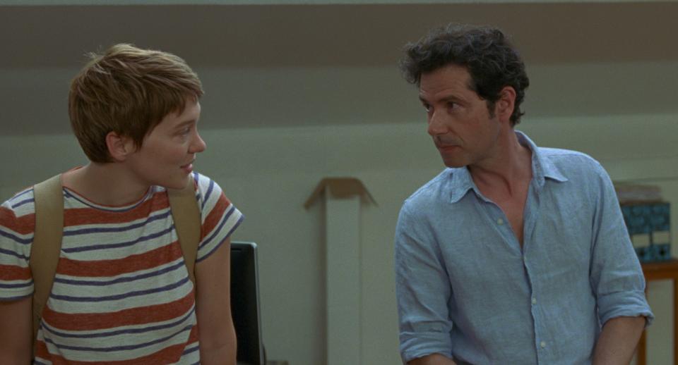 Léa Seydoux as Sandra, Melvil Poupaud as Clément in  "One Fine Morning."