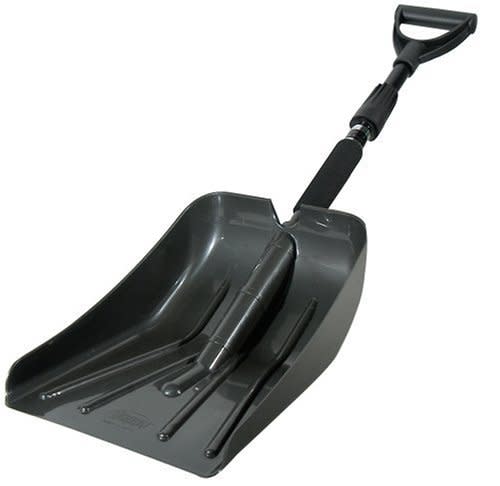 Shovel with an Extendable Handle