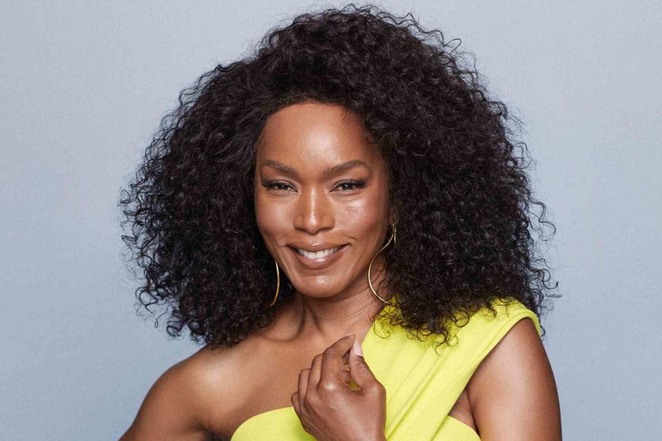 <p>John Russo</p> Angela Bassett