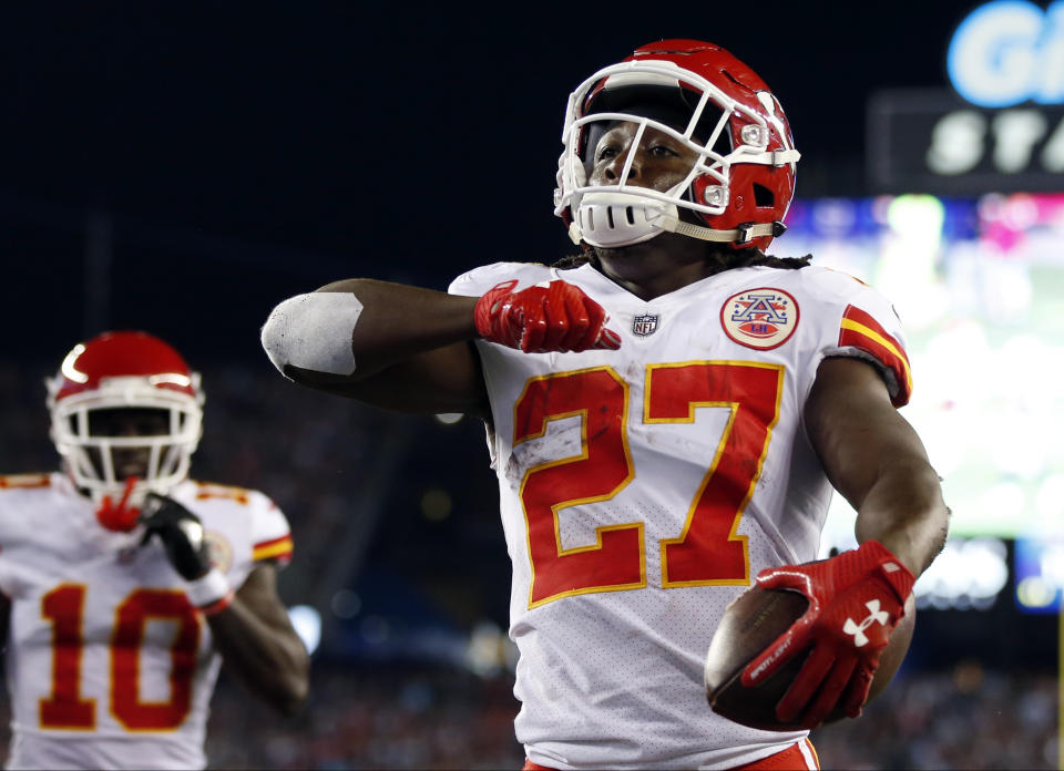 Kareem Hunt is accused of shoving a woman. (AP Photo/Michael Dwyer)