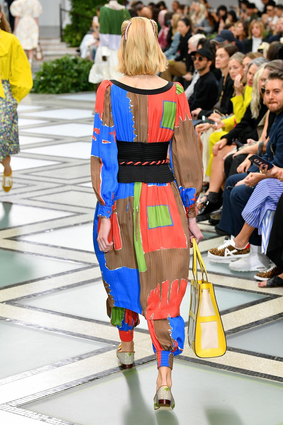 <h1 class="title">Tory Burch NYFW SS20 - Runway</h1><cite class="credit">Photo: Getty Images</cite>