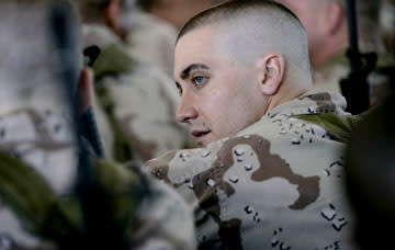 <p>Jake Gyllenhaal as Anthony Swofford in Universal Pictures' Jarhead - 2005</p>