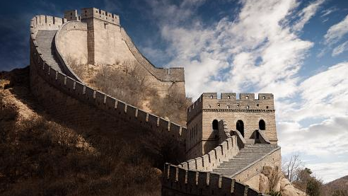 Construction of Huanghuacheng began in 1575. General Cai Kai was in charge of the entire works. The wall took many years to finish, and immediately after completion, the general went to the capital to update the emperor of the accomplishment. Some jealous ministers had told the Emperor at that time the general had spent too much money and the construction of the wall was poor. The emperor immediately executed the general. Later, the emperor realized that something was wrong. He carried out an investigation and found that the Great Wall built by the general was very steep and solid. Not one crack could be knocked out of the bricks and stones that had been reinforced with rice soup. Knowing that the project was of extremely high quality, the Emperor sent people to build a tomb and established a tablet in memory of General Cai Kai and wrote on a big rock under the Great Wall the "Metal Soup".