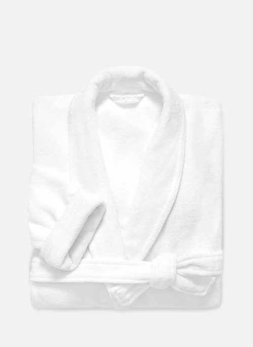 <p>brooklinen.com</p><p><strong>$98.00</strong></p><p><a href="https://go.redirectingat.com?id=74968X1596630&url=https%3A%2F%2Fwww.brooklinen.com%2Fcollections%2Fbath%2Fproducts%2Fsuper-plush-robe%3Fvariant%3D15415412195418%26_ke%3DeyJrbF9lbWFpbCI6ICJyY2FkYW1peWF0dEBnbWFpbC5jb20iLCAia2xfY29tcGFueV9pZCI6ICJrM1l0M3cifQ%253D%253D%26sscid%3D11k3_64kbp&sref=https%3A%2F%2Fwww.redbookmag.com%2Flife%2Fg34761881%2Fgift-ideas-for-men%2F" rel="nofollow noopener" target="_blank" data-ylk="slk:Shop Now;elm:context_link;itc:0;sec:content-canvas" class="link ">Shop Now</a></p><p>Level up his relaxation game a Brooklinen bathrobe. Equal parts plush and absorbent, he'll find he feels incredibly luxurious even if he's just lounging around the house. </p>