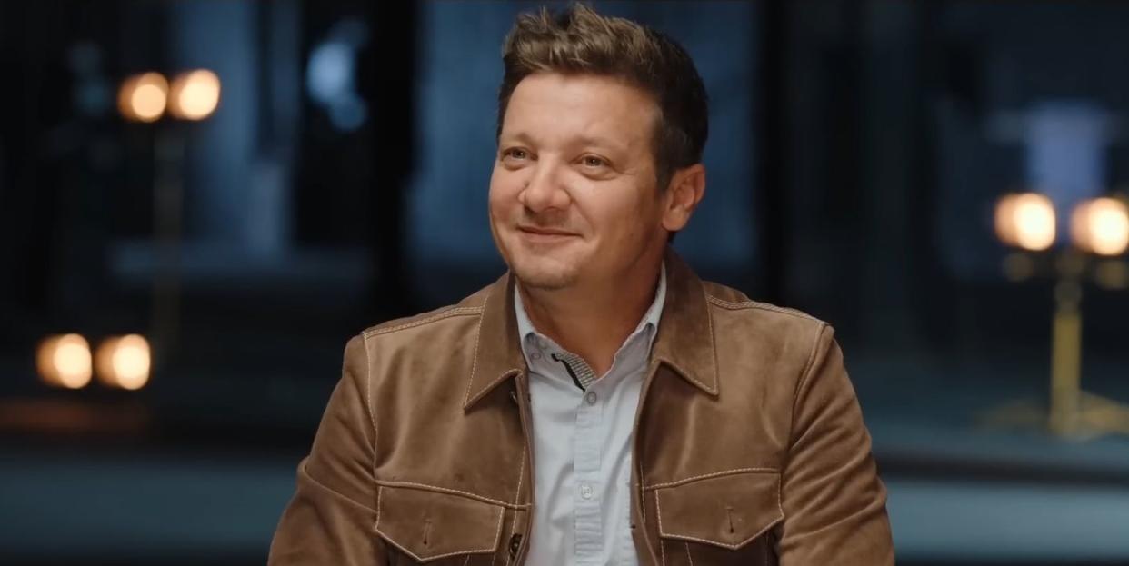 jeremy renner, rennervations trailer