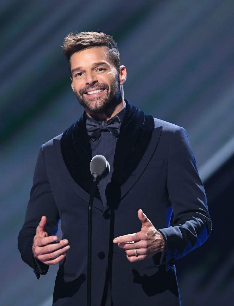 Ricky Martin talking into a mic