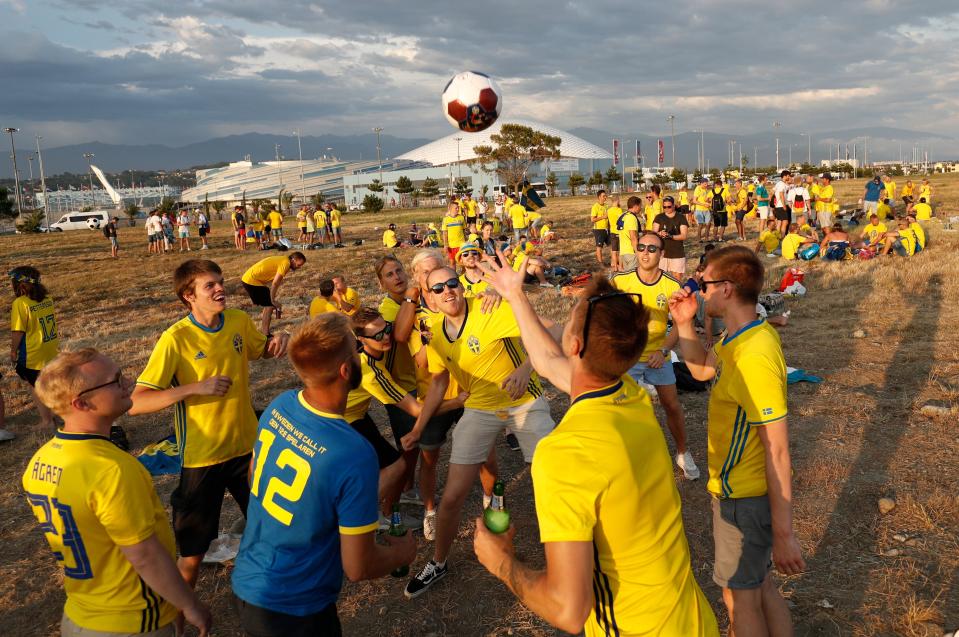 <p>… ein lässiger Pre-Kick-Kick bei den Schweden. </p>