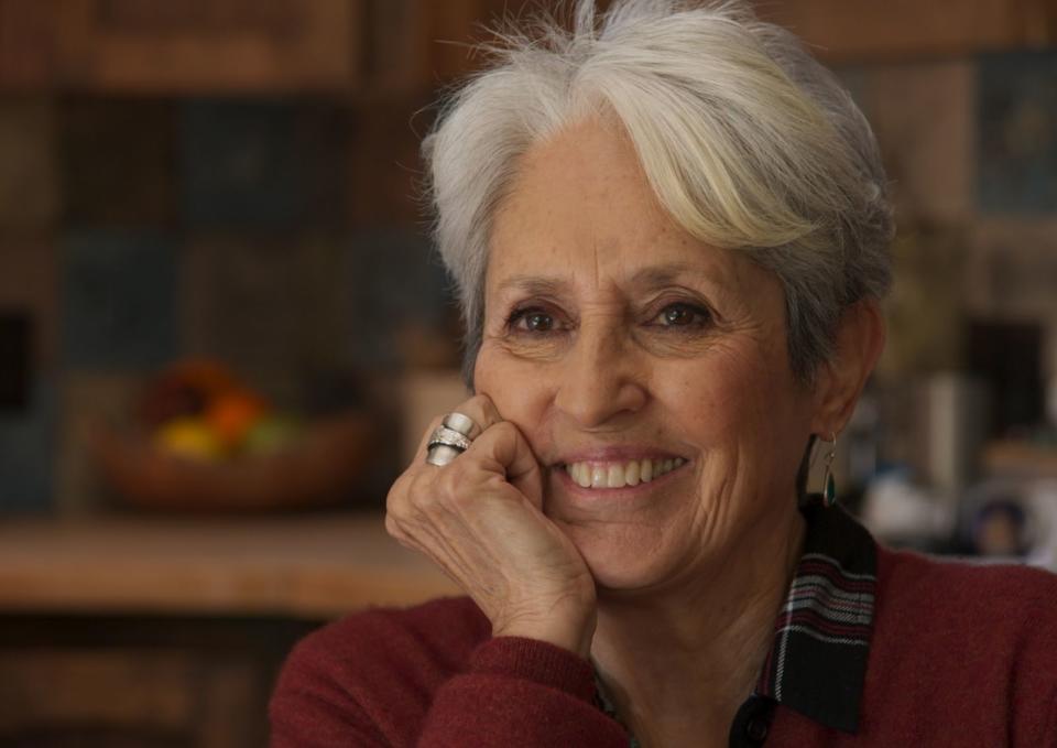 Joan Baez vereinte ihr Dasein als Künstlerin stets mit politischem Aktivismus. (Bild: Alamode Film)