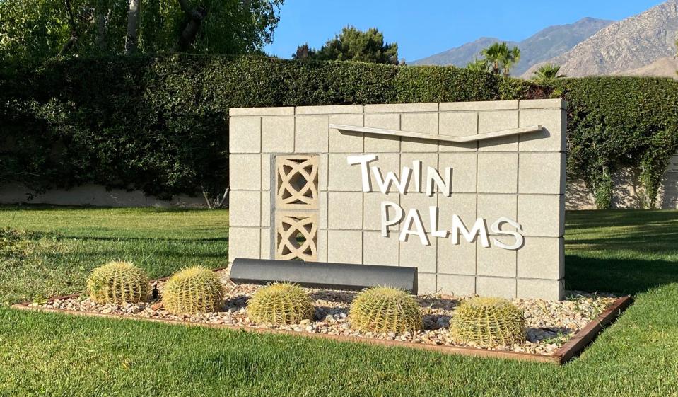 A monument sign for the Twin Palms neighborhood was built utilizing funds from Modernism Week.