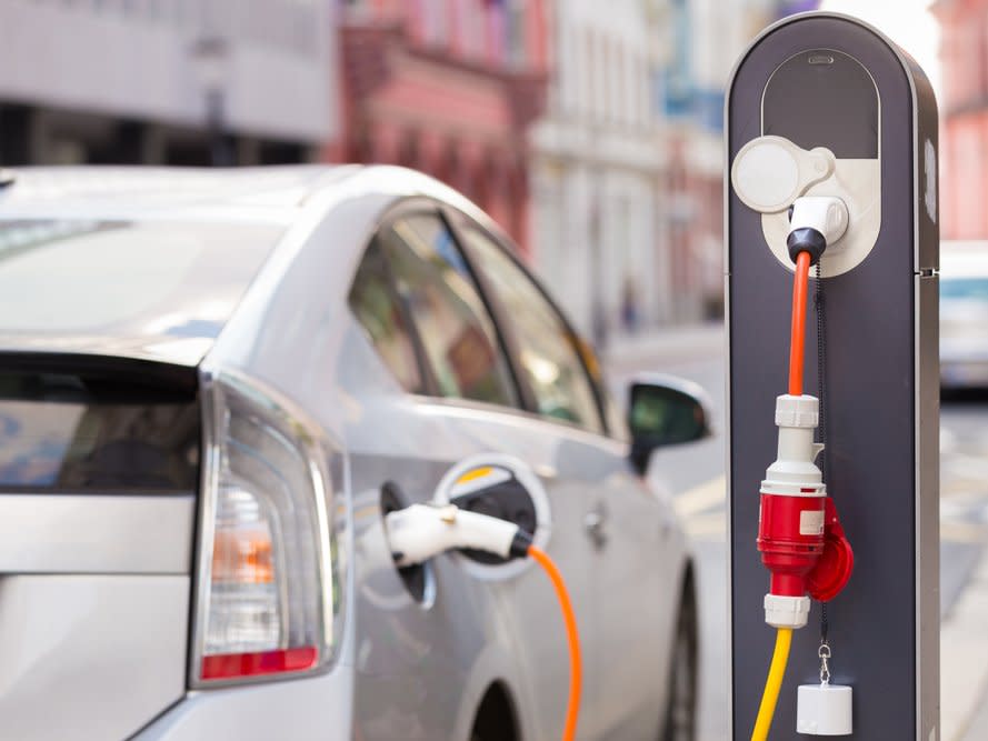 Beim E-Auto sind noch lange nicht alle Probleme gelöst.