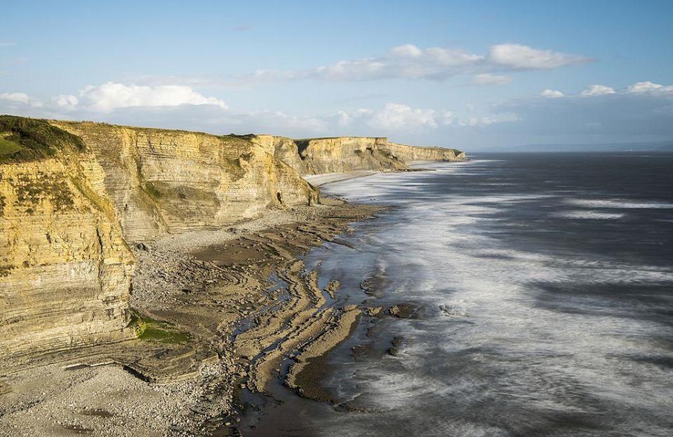 The cliffs at Dunraven Bay