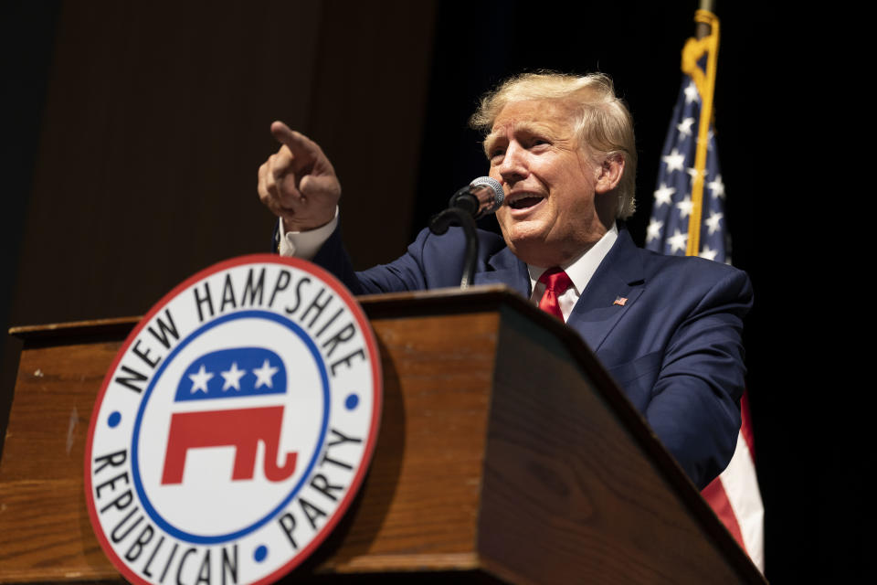 El expresidente Donald Trump habla en la Reunión Anual del Comité Estatal Republicano de Nuevo Hampshire en 2023, en Salem, Nuevo Hampshire, el sábado 28 de enero de 2023. (Doug Mills/The New York Times)