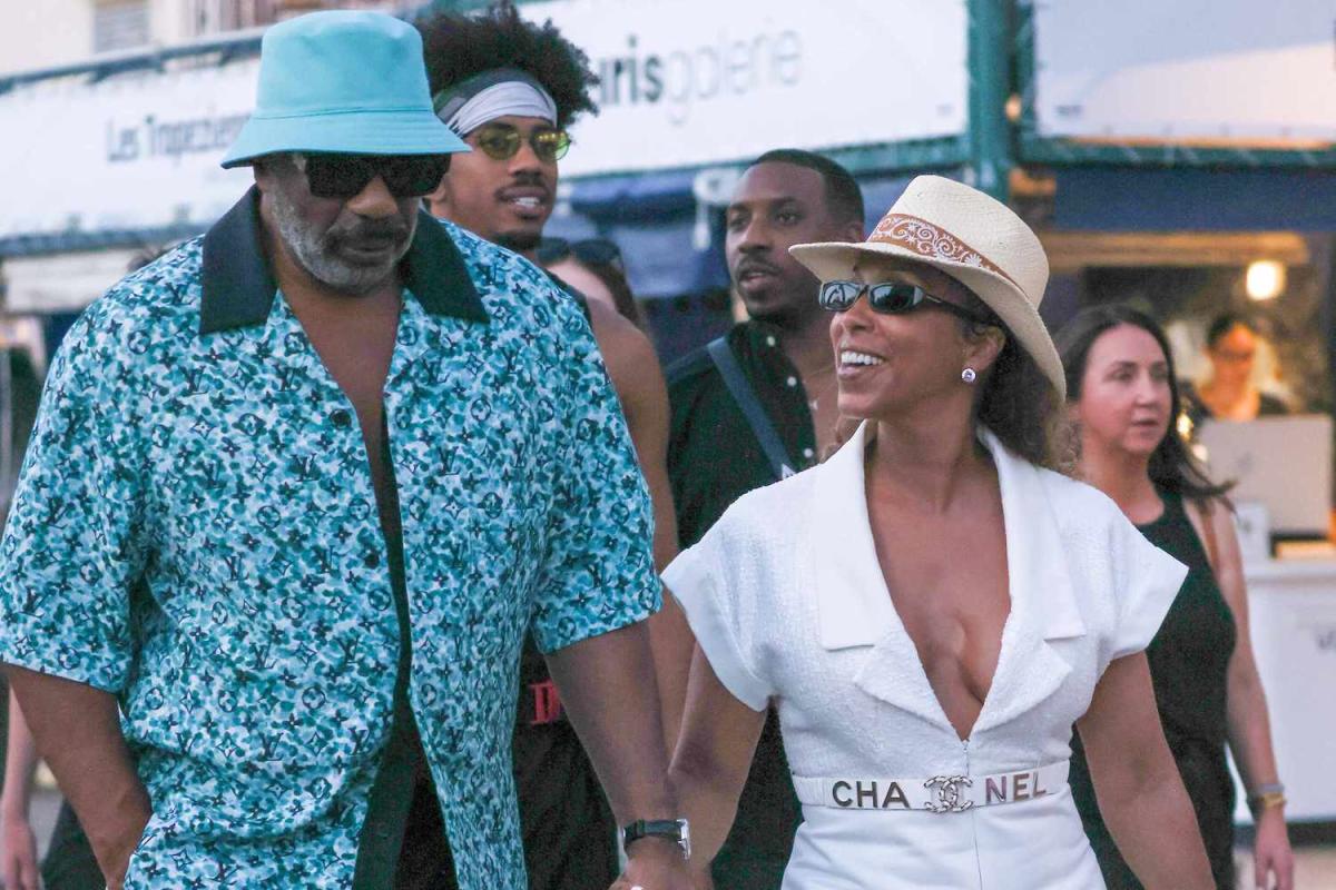 Steve Harvey And Wife, Marjorie, Celebrate 16th Wedding Anniversary In  Style