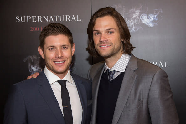 Jensen Ackles and Jared Padalecki celebrate this amazing “Supernatural” news with a bromantic selfie