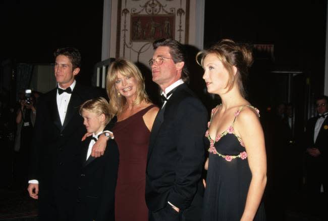 Goldie Hawn and Kurt Russell with their kids Kate Hudson, Oliver Hudson, and Wyatt Russell