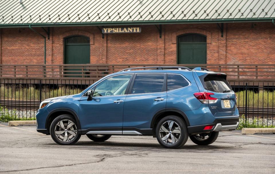 View Photos of the 2019 Subaru Forester