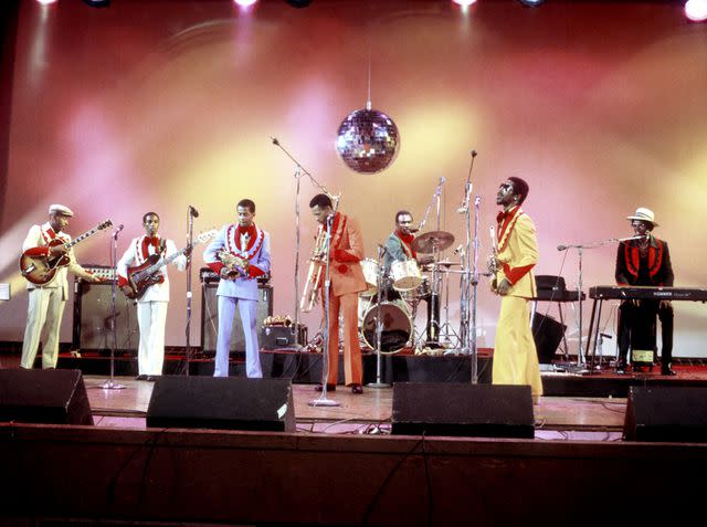 <p>Michael Ochs Archives/Getty</p> Kool & the Gang