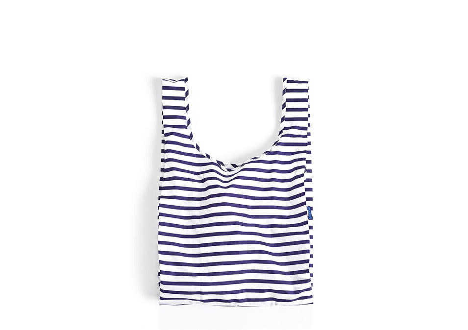 <p>Baggu standard sailor stripe, $9, <a href="http://baggu.com/products/7-18122-26426-1?variant=6936203585" rel="nofollow noopener" target="_blank" data-ylk="slk:baggu;elm:context_link;itc:0;sec:content-canvas" class="link ">baggu</a></p>