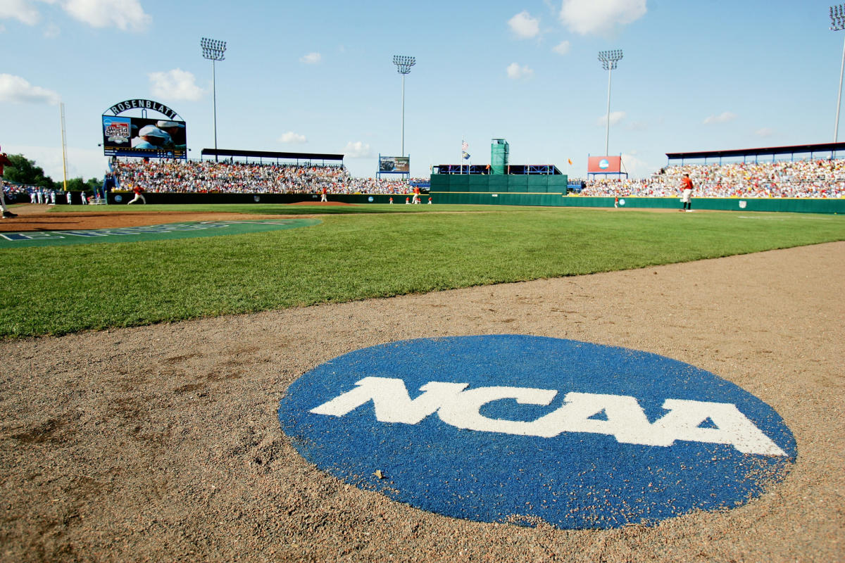 How to watch: Texas baseball opens College World Series against Mississippi  State