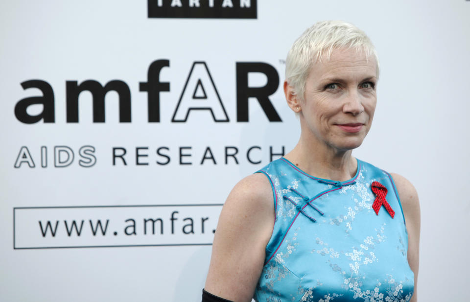 FILE - In this May 21, 2009 file photo, Annie Lennox arrives for the amfAR Cinema Against AIDS benefit at the Hotel du Cap-Eden-Roc, during the 62nd Cannes International film festival, in Antibes, southern France. Lennox is one of the world's leading celebrity contributor's to charity. (AP Photo/Matt Sayles, File)