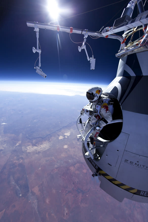 Record-Breaking Supersonic Skydive: Why High Winds Are Risky