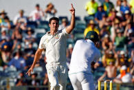 Cricket - Australia v South Africa - First Test cricket match - WACA Ground, Perth, Australia - 5/11/16 Australia's Mitchell Starc celebrates taking the wicket of South Africa's captain Faf du Plessis at the WACA Ground in Perth. REUTERS/David Gray