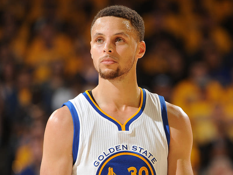 Stephen Curry anuncia que está fora da Rio-2016