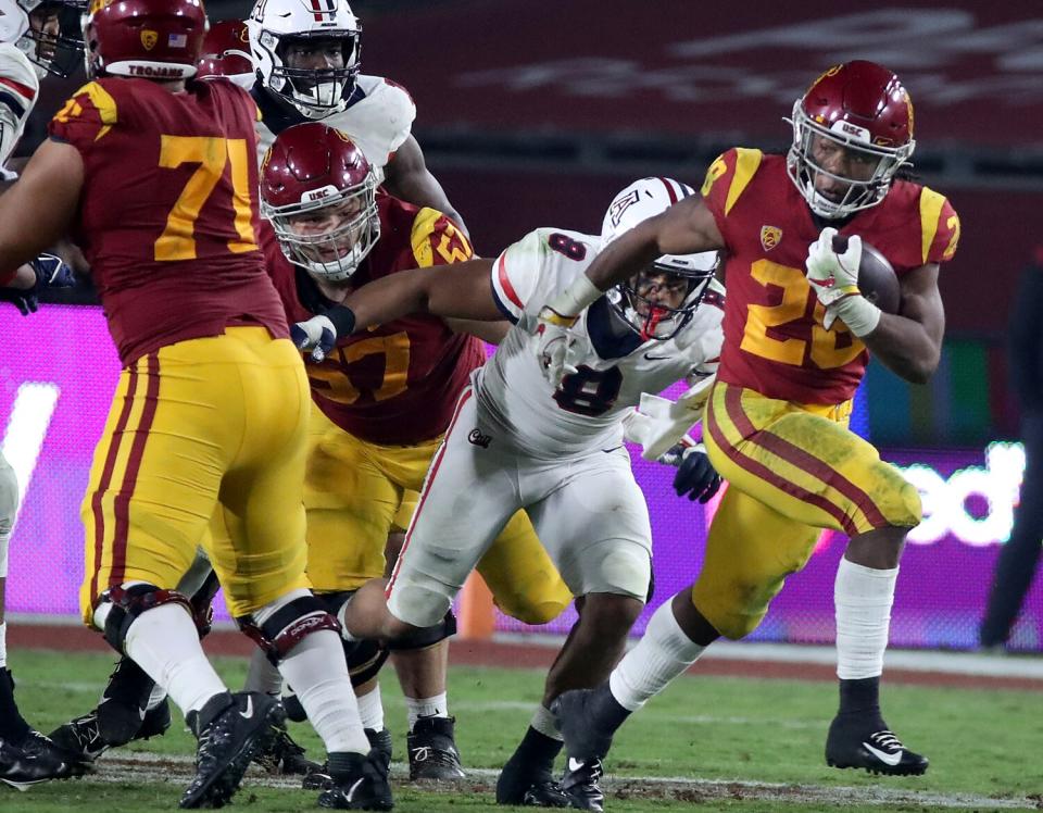 USC running back Keontay Ingram breaks away for a big gain against Arizona.