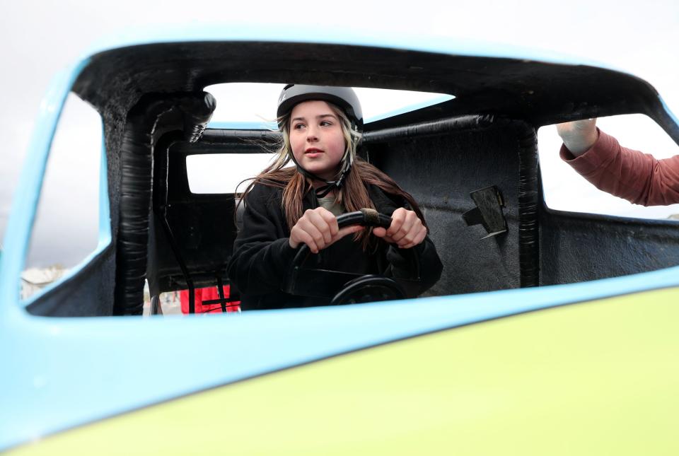 Alice Weaver gets ready to compete in the 3rd Annual LiveDAYBREAK Soap Box Derby in South Jordan on Saturday, May 6, 2023. | Kristin Murphy, Deseret News