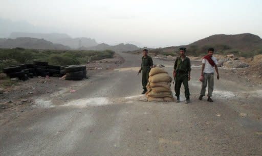 File picture of Yemeni soldiers at a checkpoint in Abyan province. Al-Qaeda militants on Sunday tried to overrun an army post in the Kud district of Yemen's restive Abyan province, sparking a fierce firefight in which five soldiers were killed, a military official said