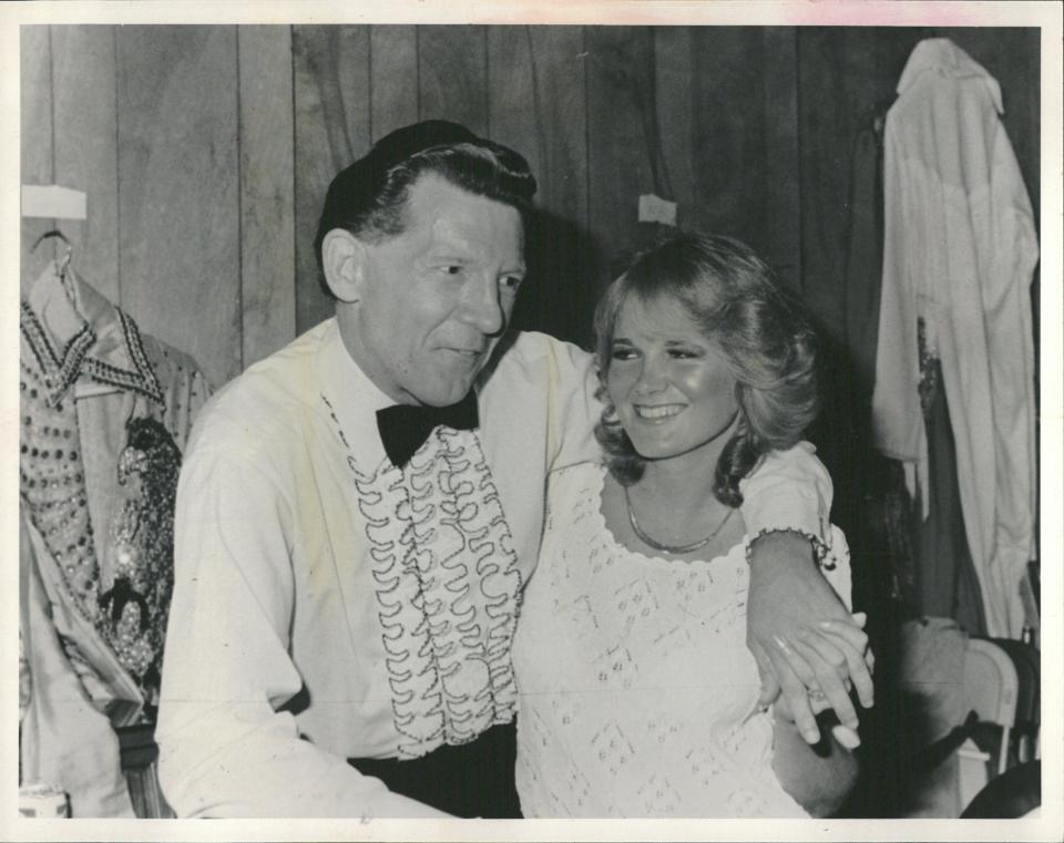 Jerry Lee Lewis and his fifth wife Shawn Lewis at a Nashville nightclub for four days before her death.
