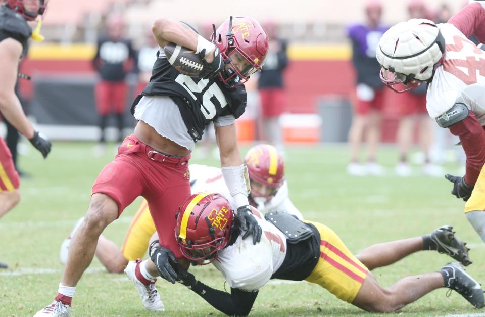 Iowa State running back Dylan Lee (25) scored the only touchdown of the day during ISU's annual spring game on Saturday.