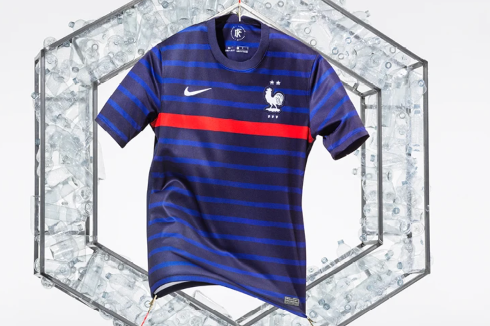 Juste avant l'Euro 2021, Nike réalise 30% de réduction sur les maillots officiels de l'Équipe de France (Nike)