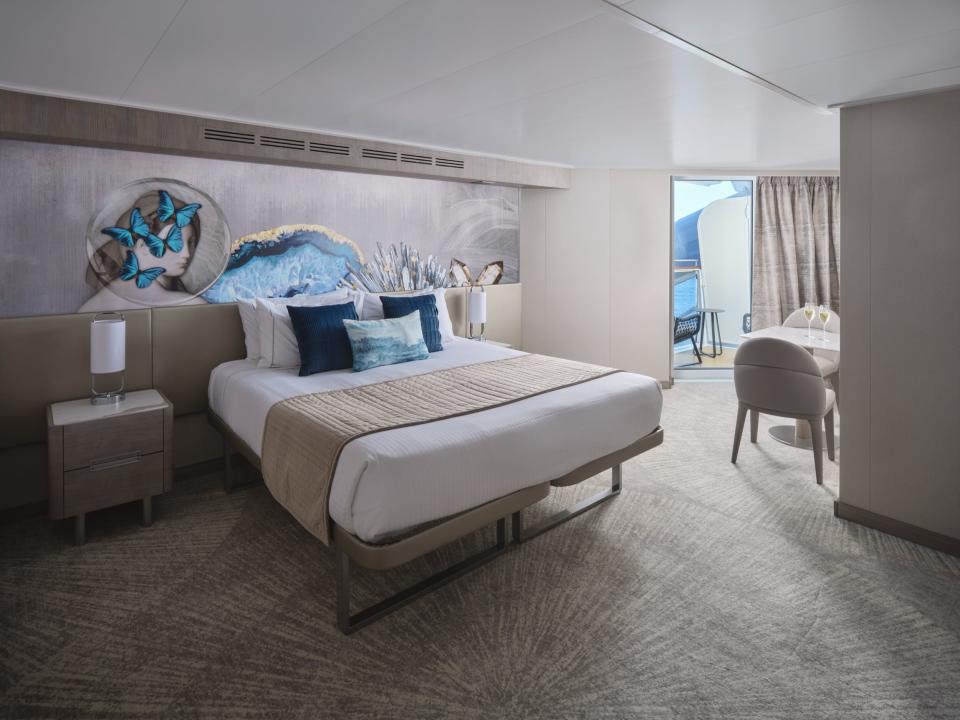 Norwegian Prima oceanview stateroom