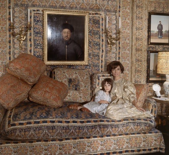Lee Radziwill and her daughter, Tina, in the drawing room of 4 Buckingham Place.
