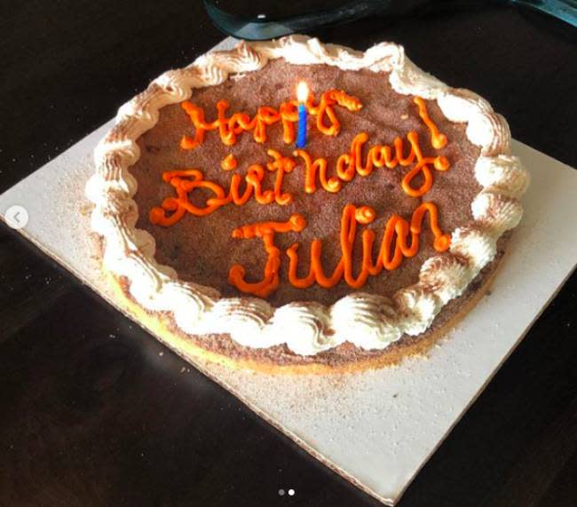 lisa-kudrow-son-julian-birthday-cake