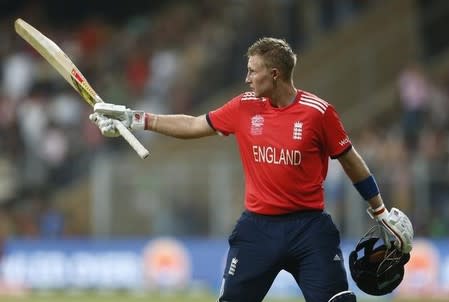 Cricket - South Africa v England - World Twenty20 cricket tournament - Mumbai, India, 18/03/2016. England's Joe Root acknowledges the crowd as he walks off the field after his dismissal. REUTERS/Danish Siddiqui