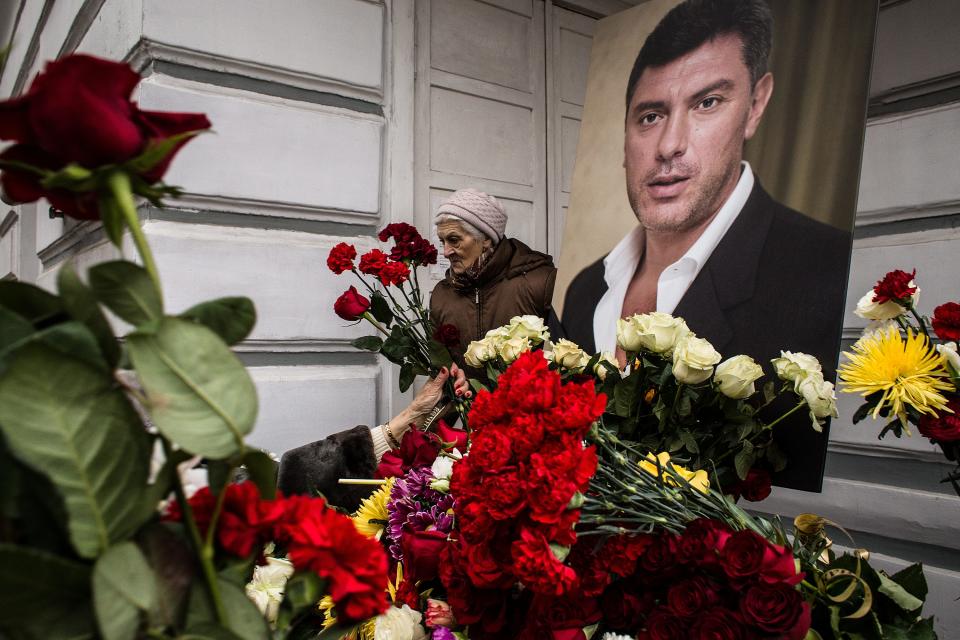 Flowers at a farewell ceremony for Russian opposition leader Boris Nemtsov in Moscow in 2015.