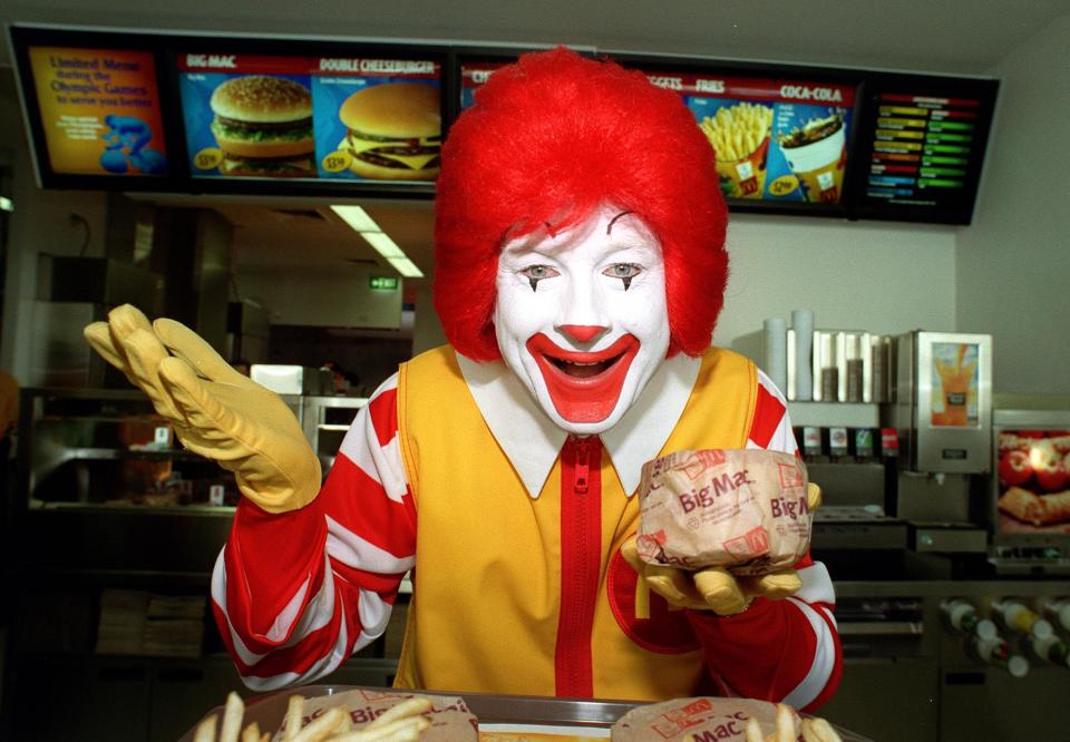 The creepiest photos of Ronald McDonald in recent history