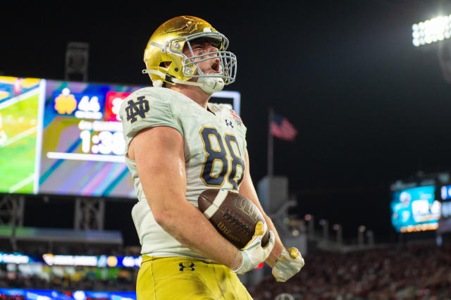 ChatGPT's top 10 Notre Dame tight ends not including Michael Mayer