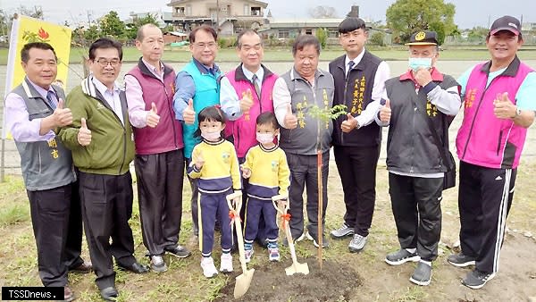 林務局羅東林管處「森活的碳循-五結鄉植護樹暨親子健行活動」。（圖：羅東林管處提供）